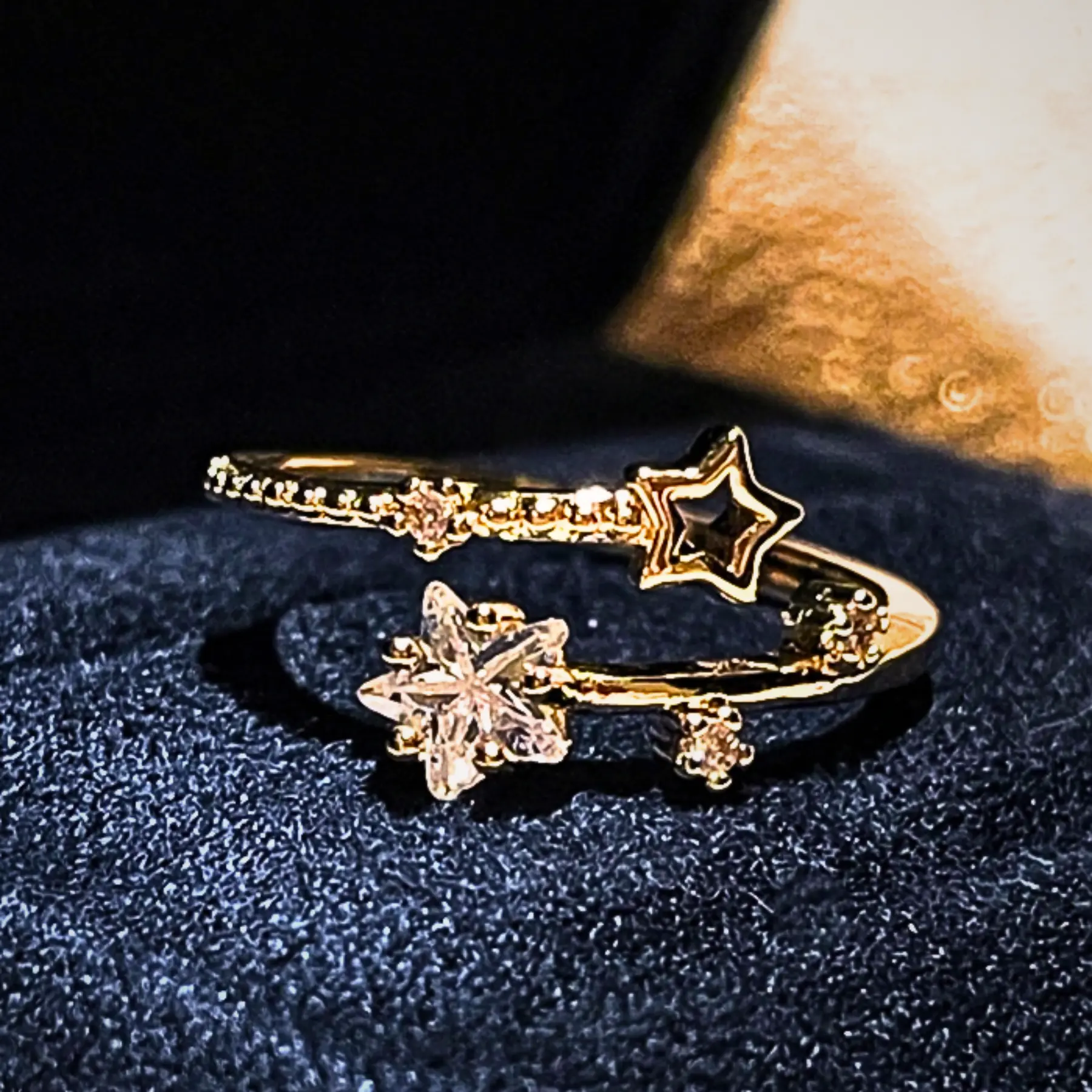 Sparkling Star Cuff Ring – Fashion Rhinestone Jewelry for Women