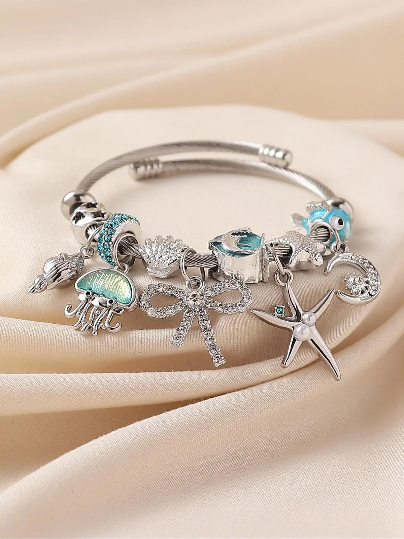 Cute Cartoon Design Charm Bangle, Fashion Jewelry for Party, Daily Clothing Decor, Trendy All-match & Exquisite Jewelry for Birthday Gift, Charm Bracelets, Bracelet With Charms