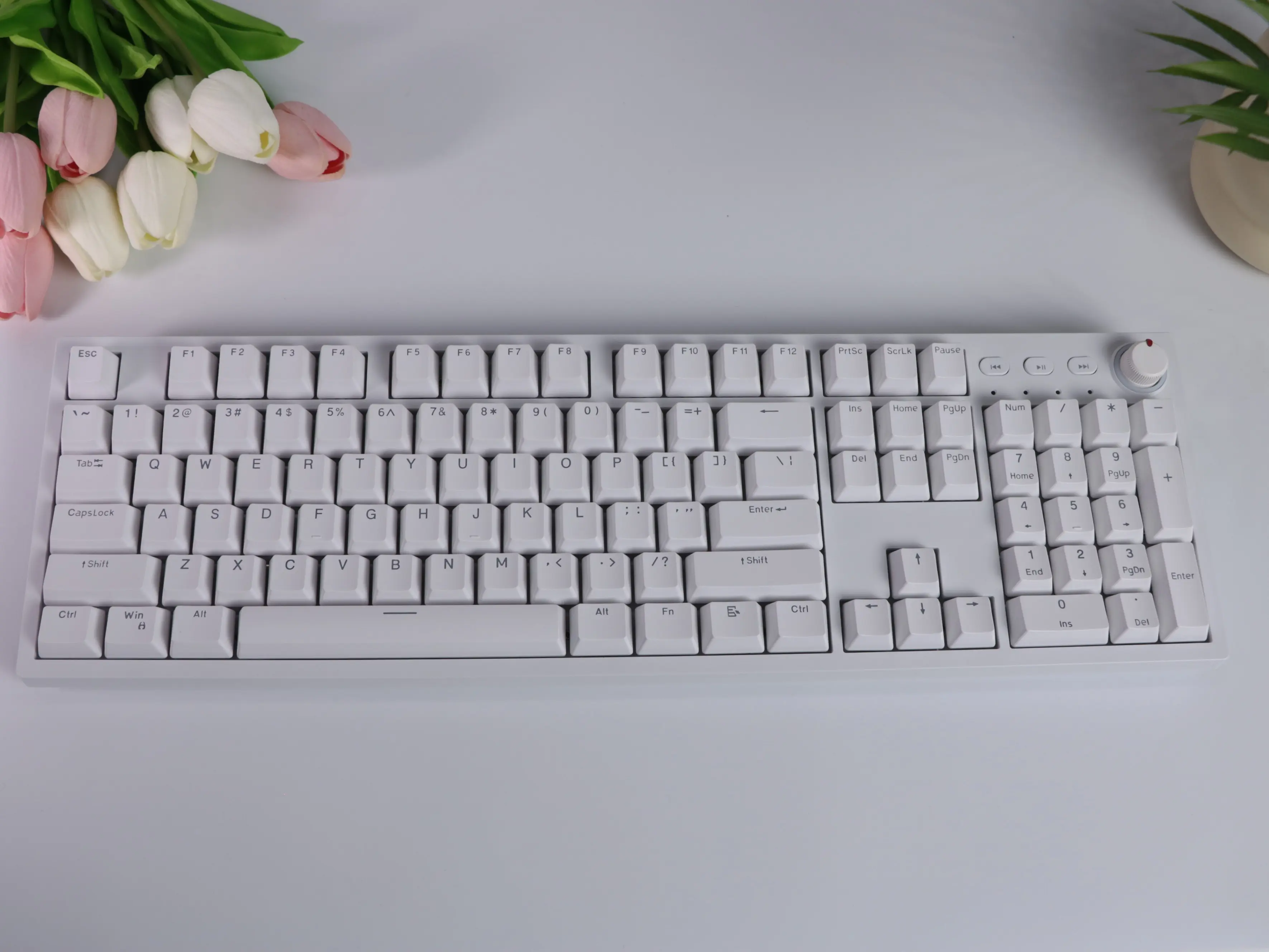 104-Key Hot-Swappable Mechanical Keyboard – White