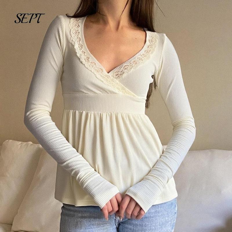 Women Fall Lace Patchwork Long Sleeve Tops Y2k  Babydoll Shirts Vintage Aesthetic Crop Top