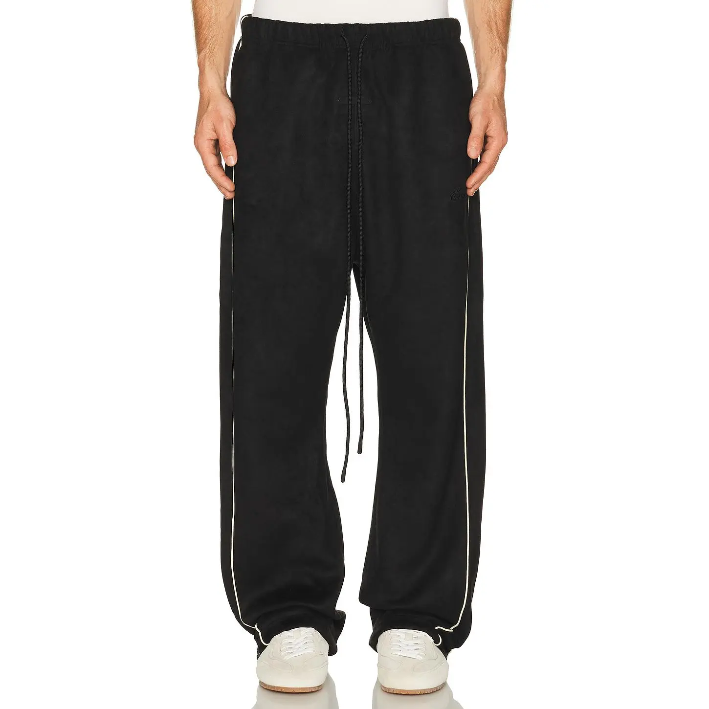 Fear of God ESSENTIALS Signature Relaxed Pant in Vintage Black
