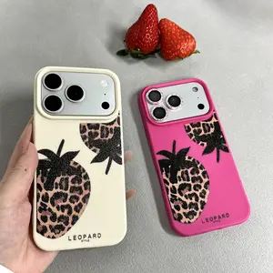 Leopard-print strawberry case for iPhone 17/16/15/14/13 Pro Max. Shockproof and drop-resistant phone case—the perfect gift for girls.i̇phone 17 pro max cases/iphone 17 pro phone cases/iphone 16 pro max case.