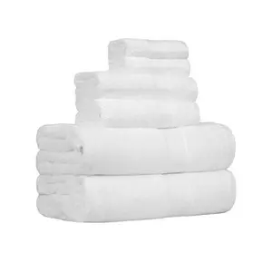 Amazon Basics 6 Piece Oversized Fade resistant Towel set, 100% Cotton towels for bathroom, soft and absorbent, 2 Bath Towels, 2 Hand Towels and 2 Washcloths bathroom towel set, White