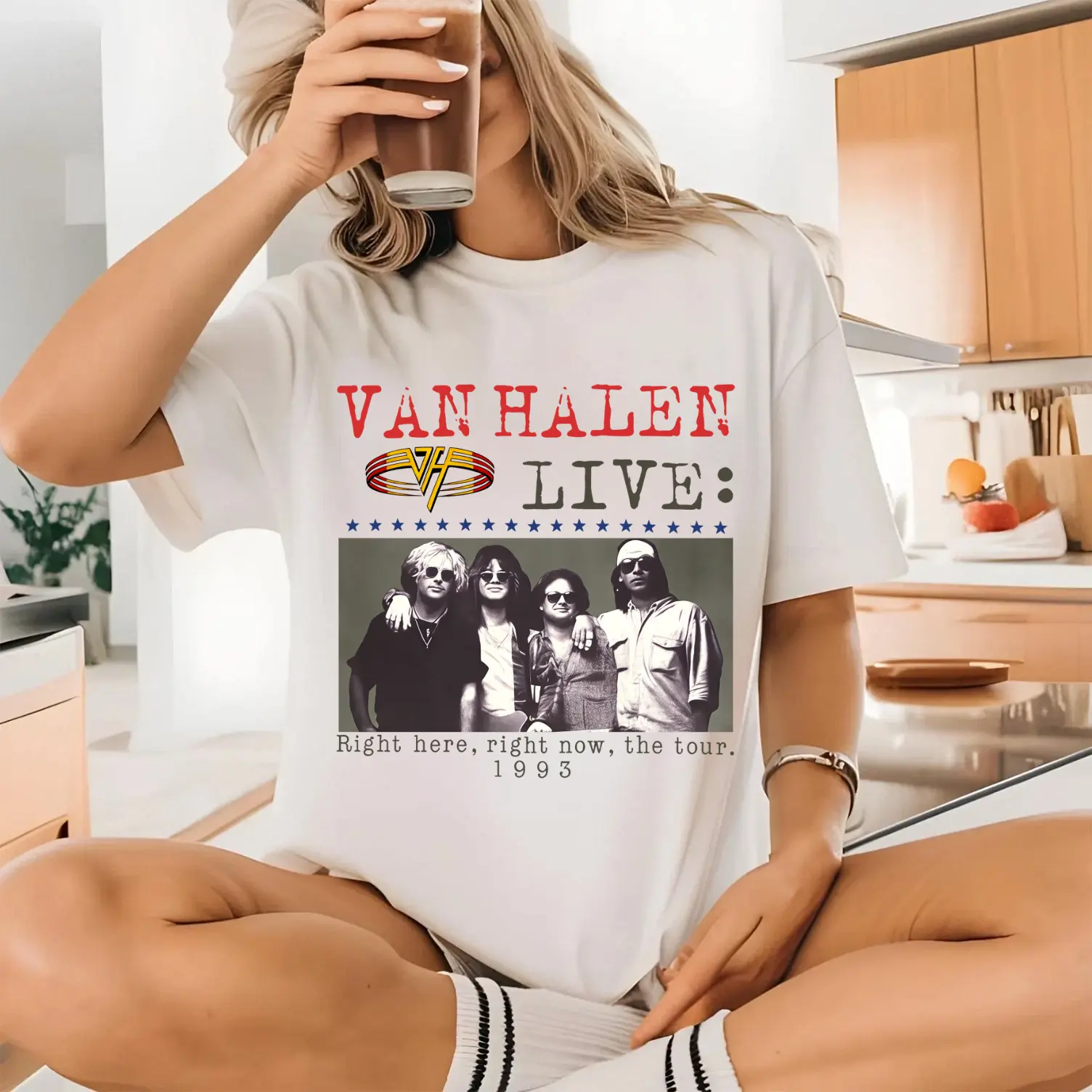 SALE UP TO 30%] Van Halen 1993 Vintage Concert Rock Band Unisex T