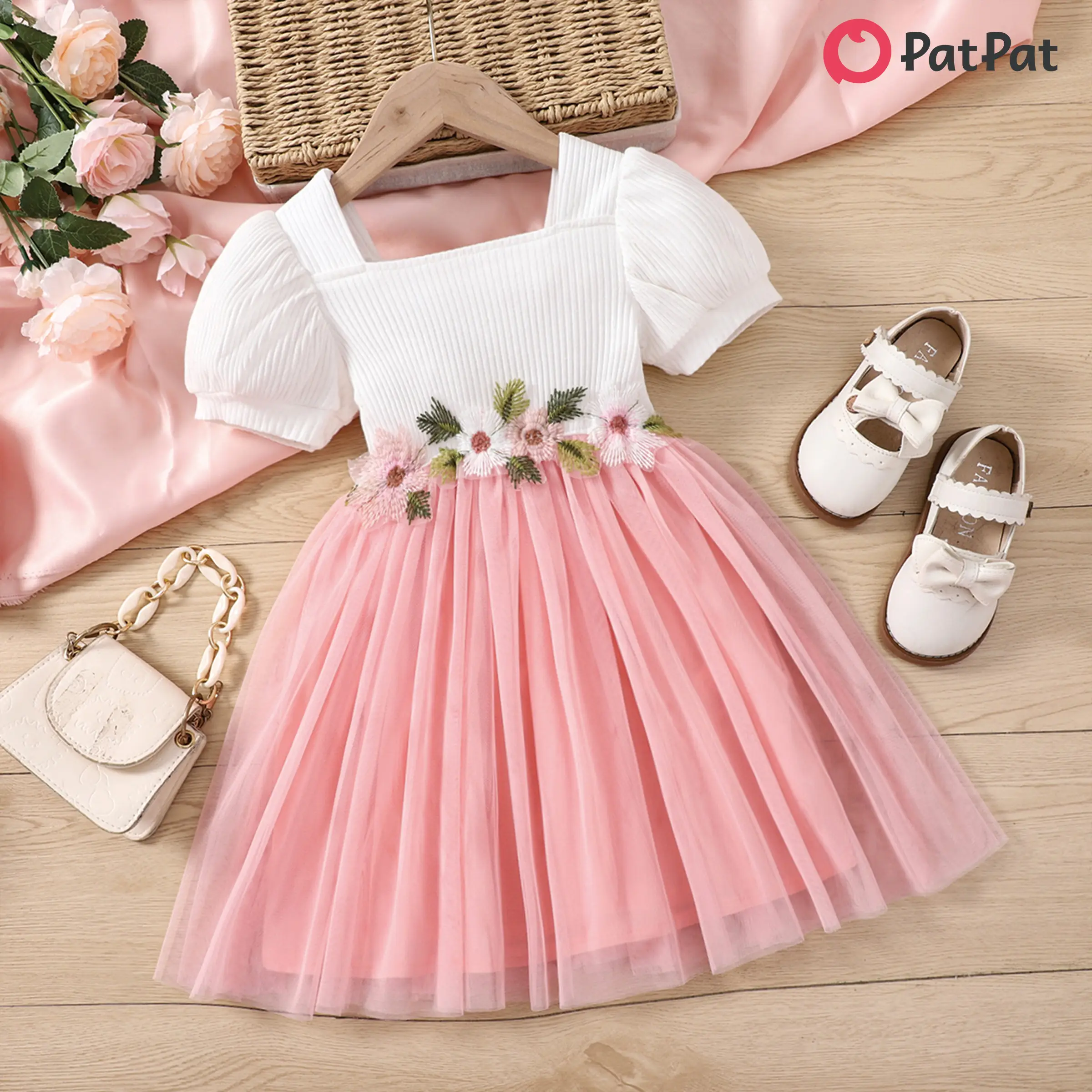 PatPat Toddler Girl Sweet Floral Design Mesh Splice Puff-sleeve Dress