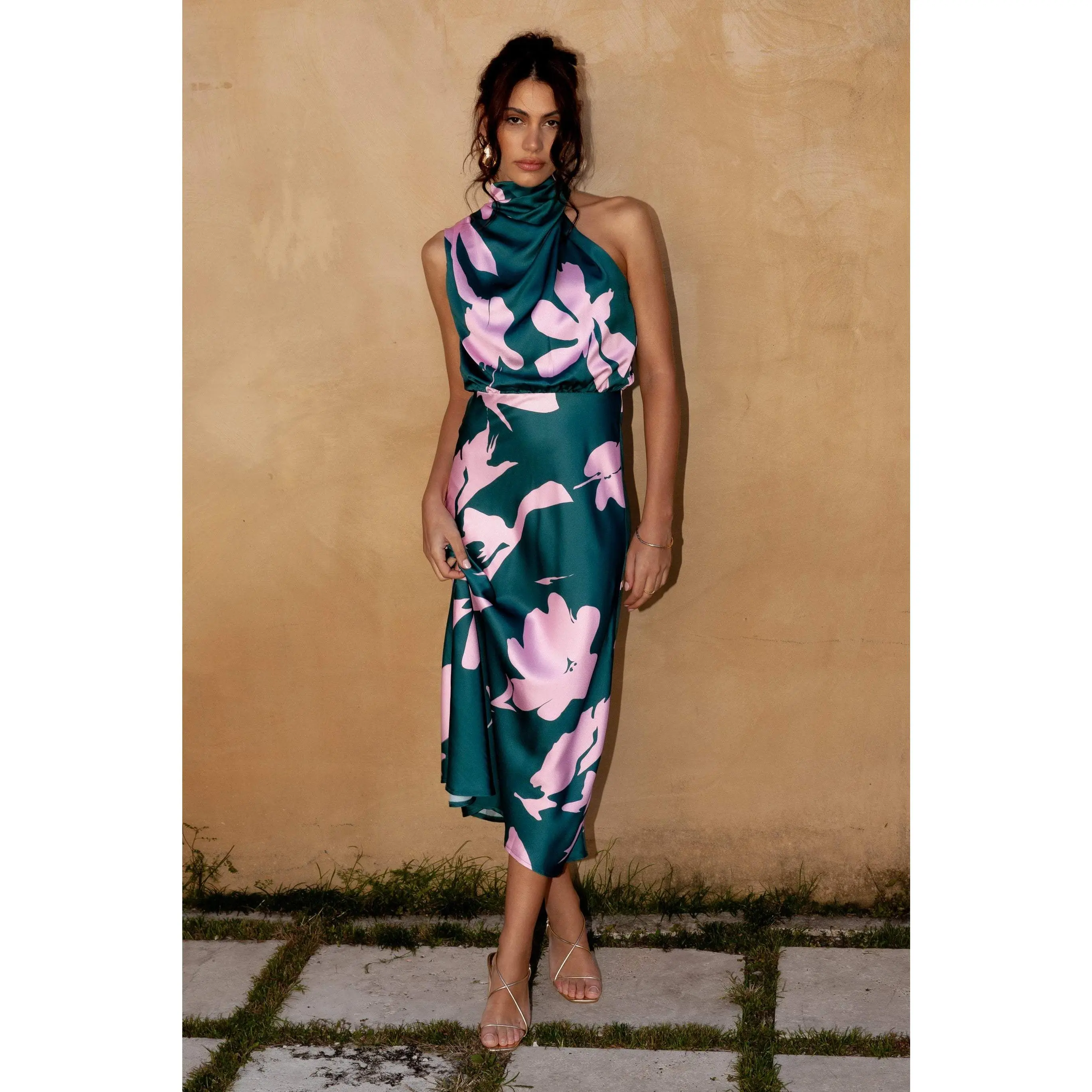 Anabelle Halter Neck Midi Dress - Green Pink - TikTok Shop Anabelle Halter Neck Midi Dress - Green Pink - TikTok Shop