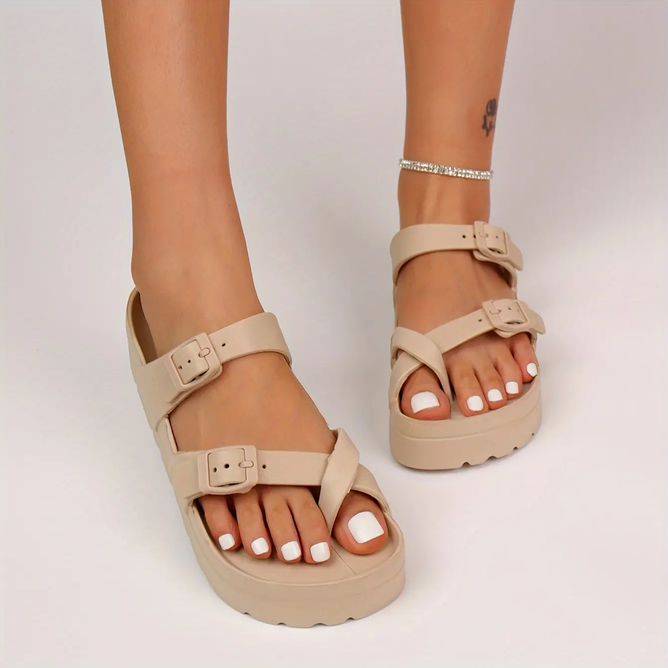 Women's elegant sandals Fashionable Plain Color Slip on Sandals Open Toe Sandals for Summer, Lightweight Breathable Thick Daily Wear Perfect for Women & Girls Platform Outdoor Shoes Footwear Flatform flat slide Buckle Khaki Wedge Tactical