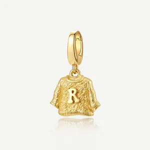 Harry Potter Ron Weasley Sweater Silver Charm, Engraved 'R' Initial Pendant, Collectible Christmas Friendship Jewelry for Women, Friends