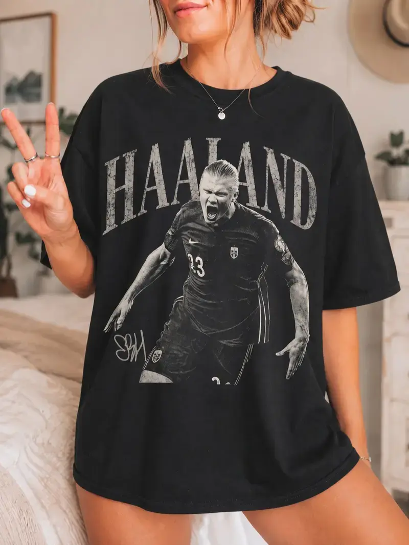 Vintage Erlingg Haalandd Shirt, Retro Soccer Graphic Tee, Football Shirt, Black White Bootleg Style Oversized Tee, Soccer Fan Gift, Full Color, For Men, For Women, Casual, Classic Fashion, Tee Print