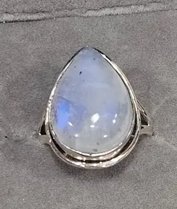 Sterling Silver Moonstone Gemstone Ring June Birthstone - Size 7
