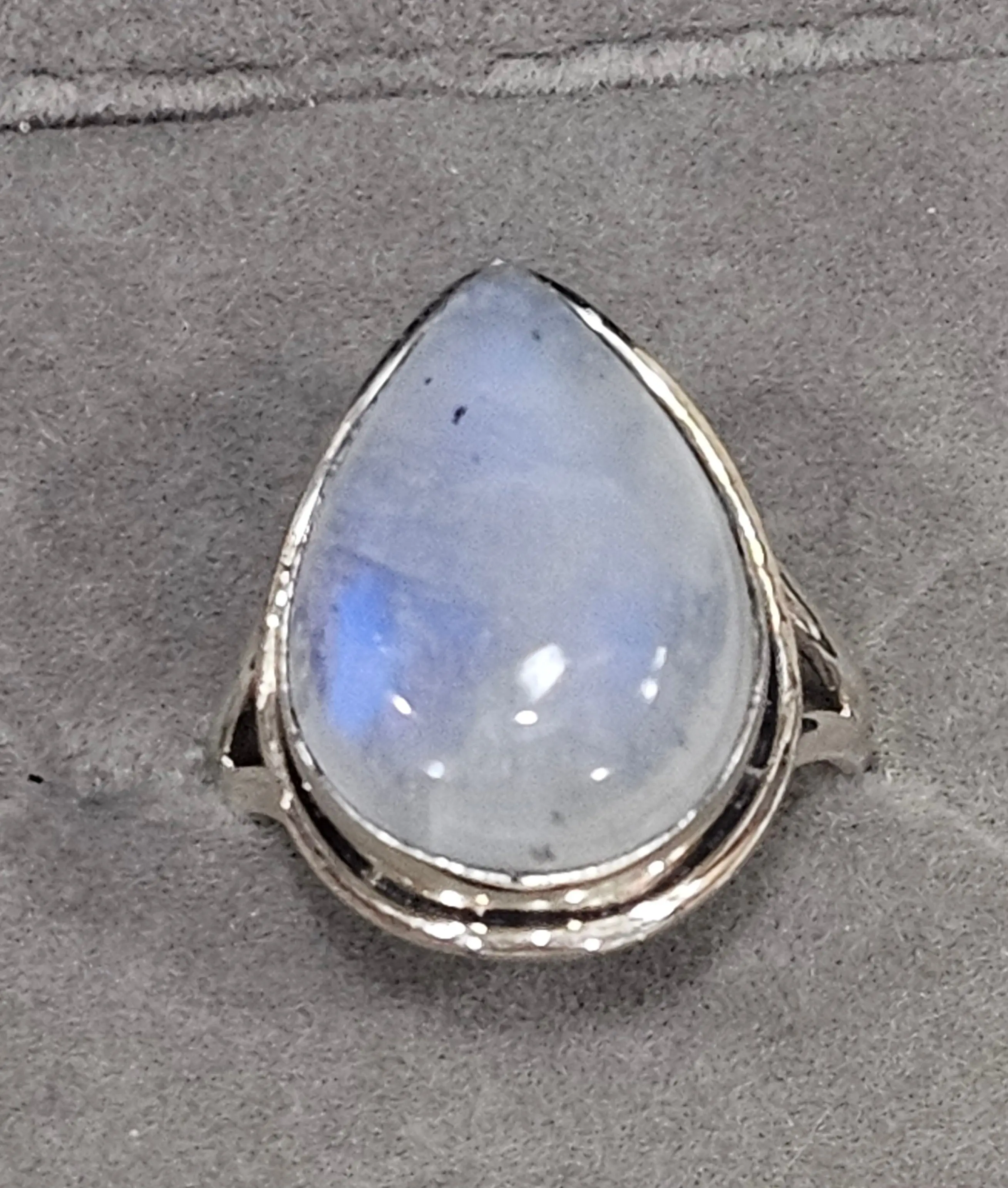 Sterling Silver Moonstone Gemstone Ring June Birthstone - Size 7