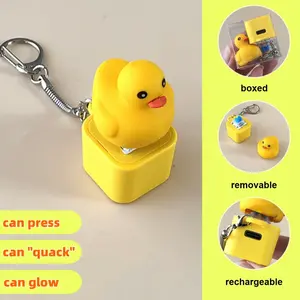 Cute Duck Stress Relief Keychain, Realistic Sound Fidget Toy, Press Button Stress Relief Gadget for Adults & Kids, Cute Animal Noise Maker for Focus & Relaxation,Viral Stress Relief Toy