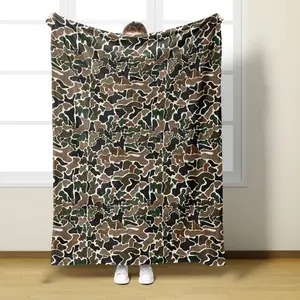 Ultra-Soft Retro Vintage Camouflage Print Flannel Throw Blanket - 280GSM, Lightweight, Fade-Resistant - Blankets for Bedroom, Ideal Gift for Camping Travel, Throw Blankets