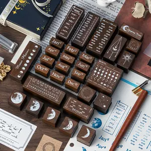 Wooden Calendar Stamp Set, 30pcs Multifunctional DIY Perpetual Calendar Week Month Stamps, Suitable for Home School Office Crafts