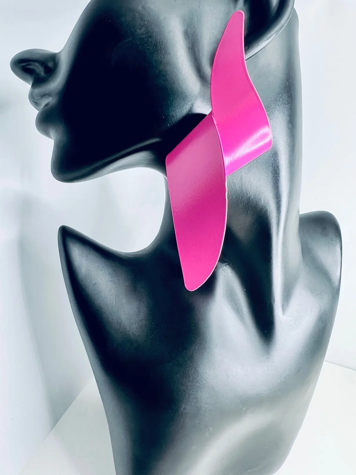 ELECTRIC FLAMINGO EARRINGS