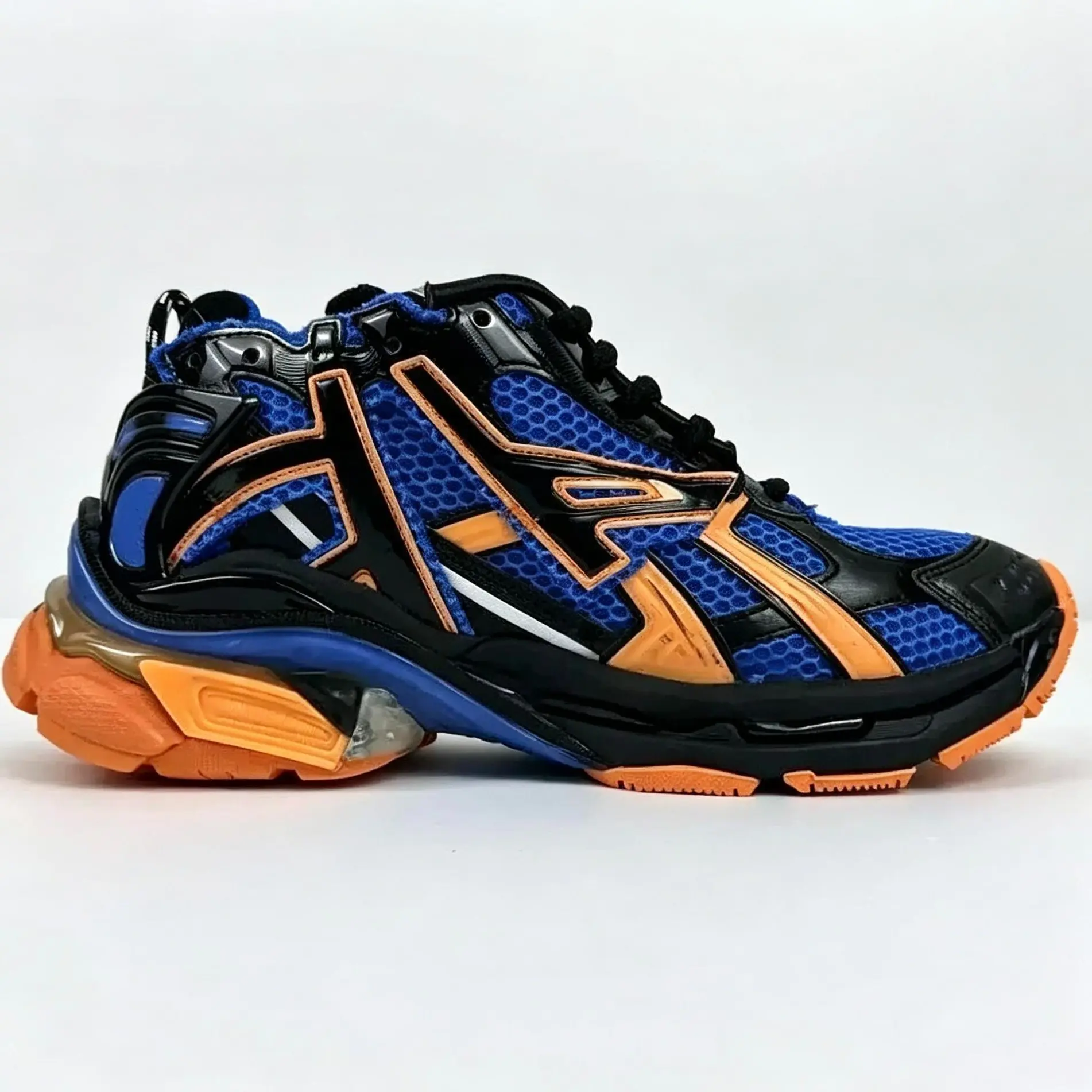 luxury chic 1.0 Runner dad shoes unisex high quality running chunky trainers size 35-46 for men and women designer height increasing worn-out effect casual sneakers 7.0 multiple colors streetwear shoes