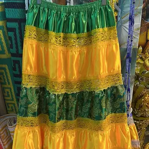 Saya de orula para mujer verde y amarilla de satin con encaje