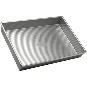 Bakeware Rectangular Cake Pan 9 x 13 Inches, Nonstick & Quick Release Coating Made in the USA from Aluminized Steel