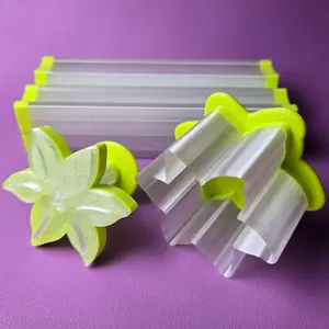 Cake Pop Cutter - Lily Shape (Embossed)