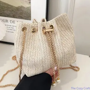 Trendy Straw Bucket Bag for Women, Minimalist Chain Strap Shoulder Purse, Chic Crossbody Handbag, Casual Tote Bag, Stylish Commuter Bag, Versatile Everyday Fashion Accessory