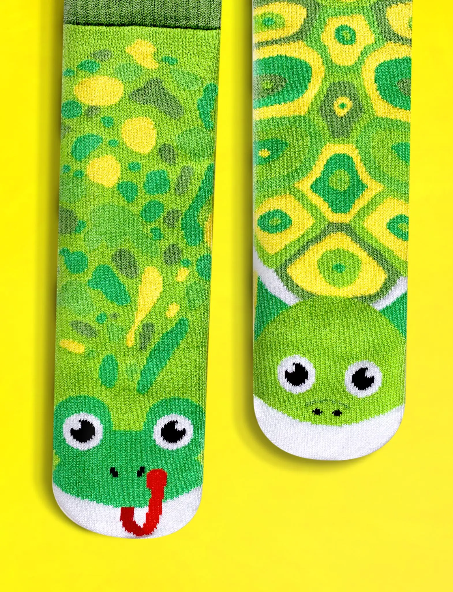 PALS Frog & Turtle Mismatched Socks - Cute Printed Design, Woven Fabric, Suitable for Women, Perfect for Casual Wear