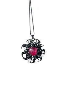 Heart of Estorius Necklace