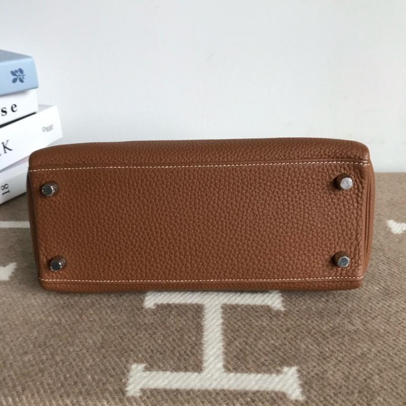 Pre-owned HERMÈS Leather tote bags Hermes Kelly 25 Togo 37 Gold (9p3)