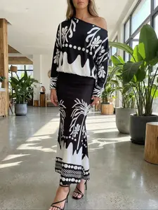 Women's Batwing Sleeve Top with Mermaid Long Skirt Set, Print, Loose and Slim Fit Fashion, Casual All Seasons for Vacation and Street Style, Womenswear