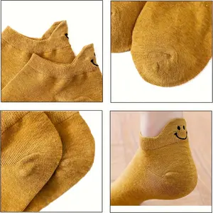 Kawaii Women's Embroidered Ankle Socks 1 Pairs Cotton Ruffled Edge Breathable Soft Stretchy Low Cut Pastel Colors for Casual Lightweight Aesthetic Maternity Bridal Womenswear Outfits