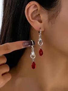 Halloween Gothic Style Blood Drip Earring Punk Vampire Jewelry for Party Daily Wear Unique Skull Design Zinc Alloy Earrings