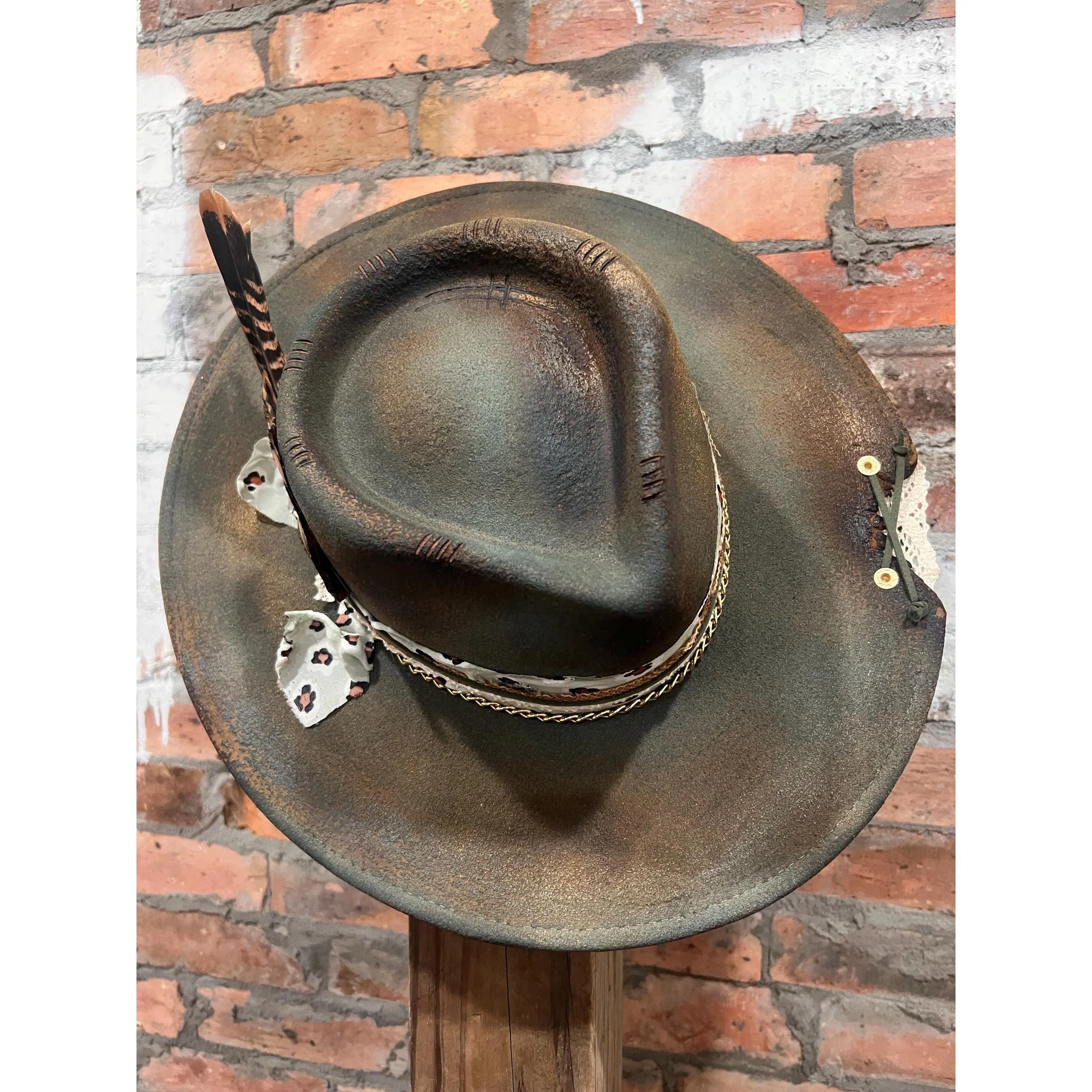 Diva-Custom burned wool Rancher style