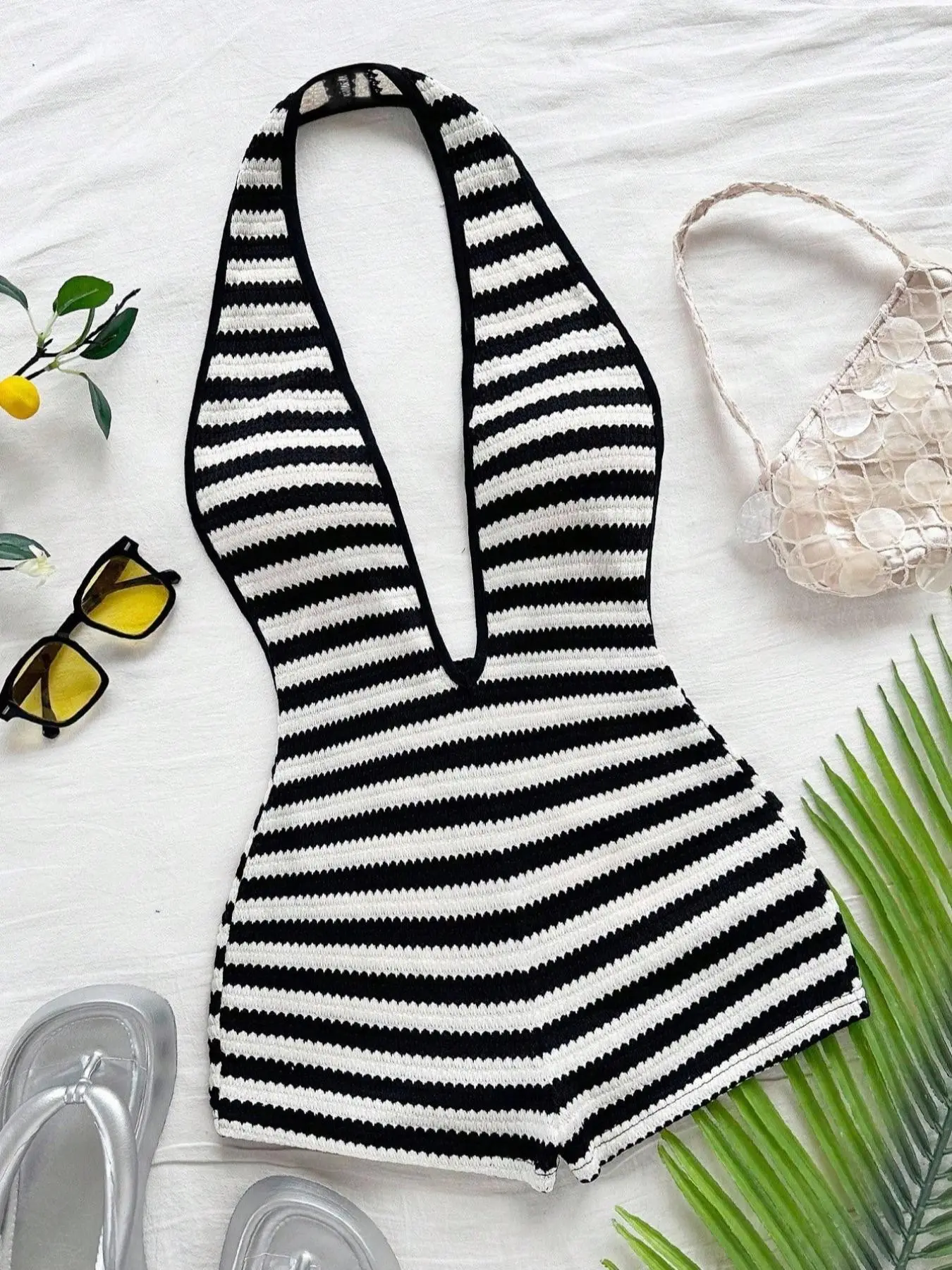 Women's Spring/Summer Fashion Striped Deep V-Neck Halter Sleeveless Romper Shorts, Lightweight Comfortable Casual Elegance Jumpsuit for Beach Party Wear, Womenswear
