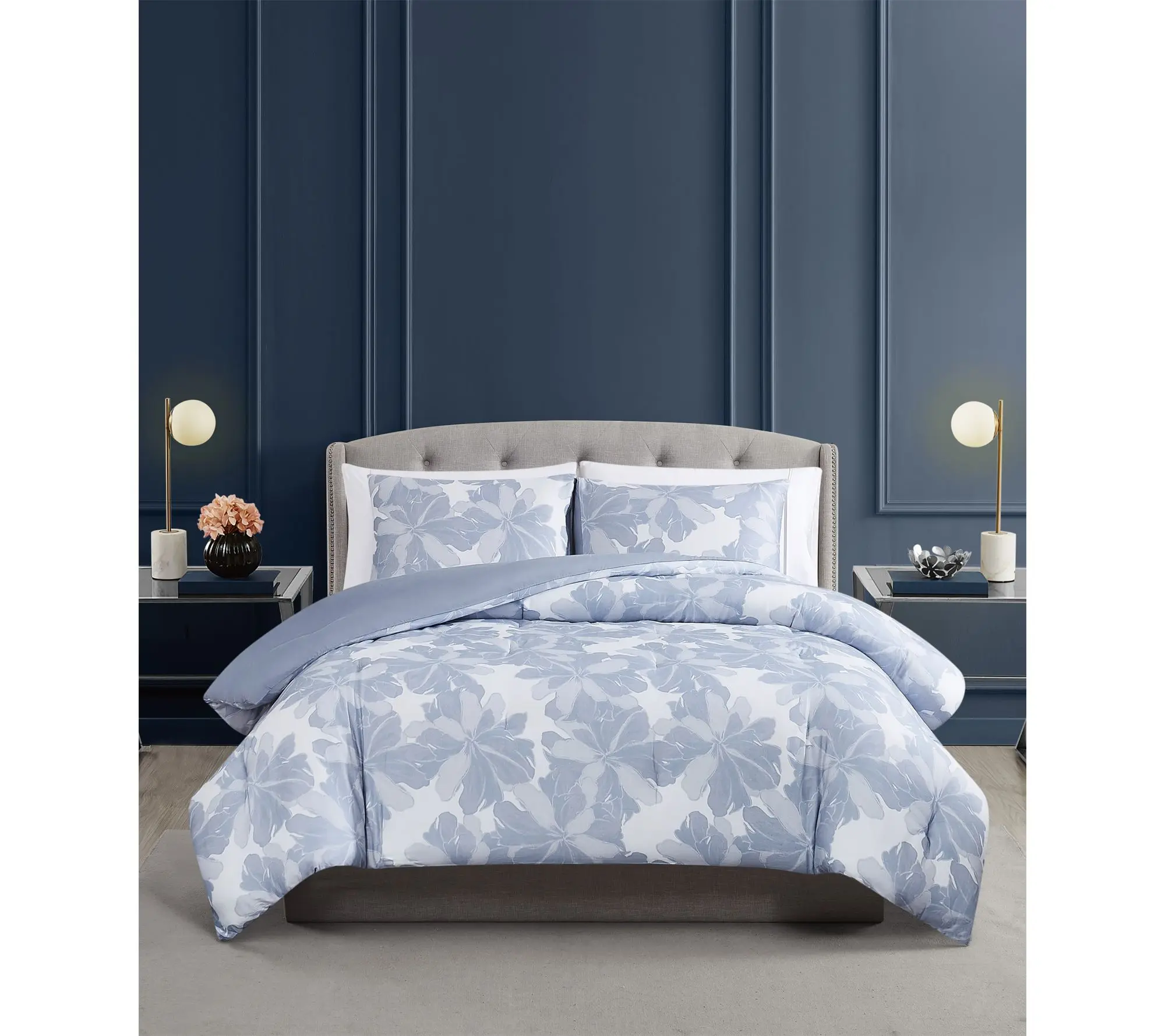 Vince Camuto Organic Floral 3 Piece King Comforter Set Vince Camuto Organic Floral 3 Piece King Comforter Set