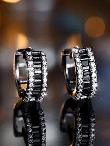 Fashion Artificial Zircon Decorated Hoop Earrings, Punk Style Earrings for Party, Daily Clothing Decor, Trendy All-match & Exquisite Jewelry for Birthday Gift