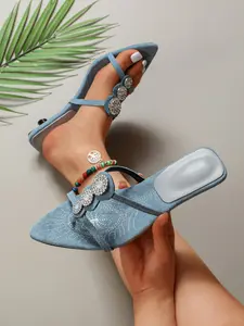 Women's Suede Rhinestone Decor Toe Loop Pointed Toe Kitten Heel Mule Sandals, Open Toe Slip-On Mid Heel Shoes, Bohemian Footwear for Beach, Vacation, Casual Wear