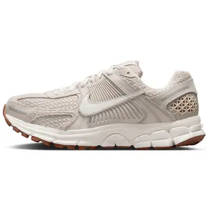 Women's Nike Zoom Vomero 5 LT Oreowood BRN/Sail (FZ3780 101)
