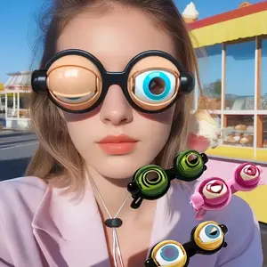 Funny Blinking Glasses with Heart Design, Plastic Frame and Lenses, Unisex Party Toy Eyewear, Party Event Props, Perfect for Selfies and Pranks