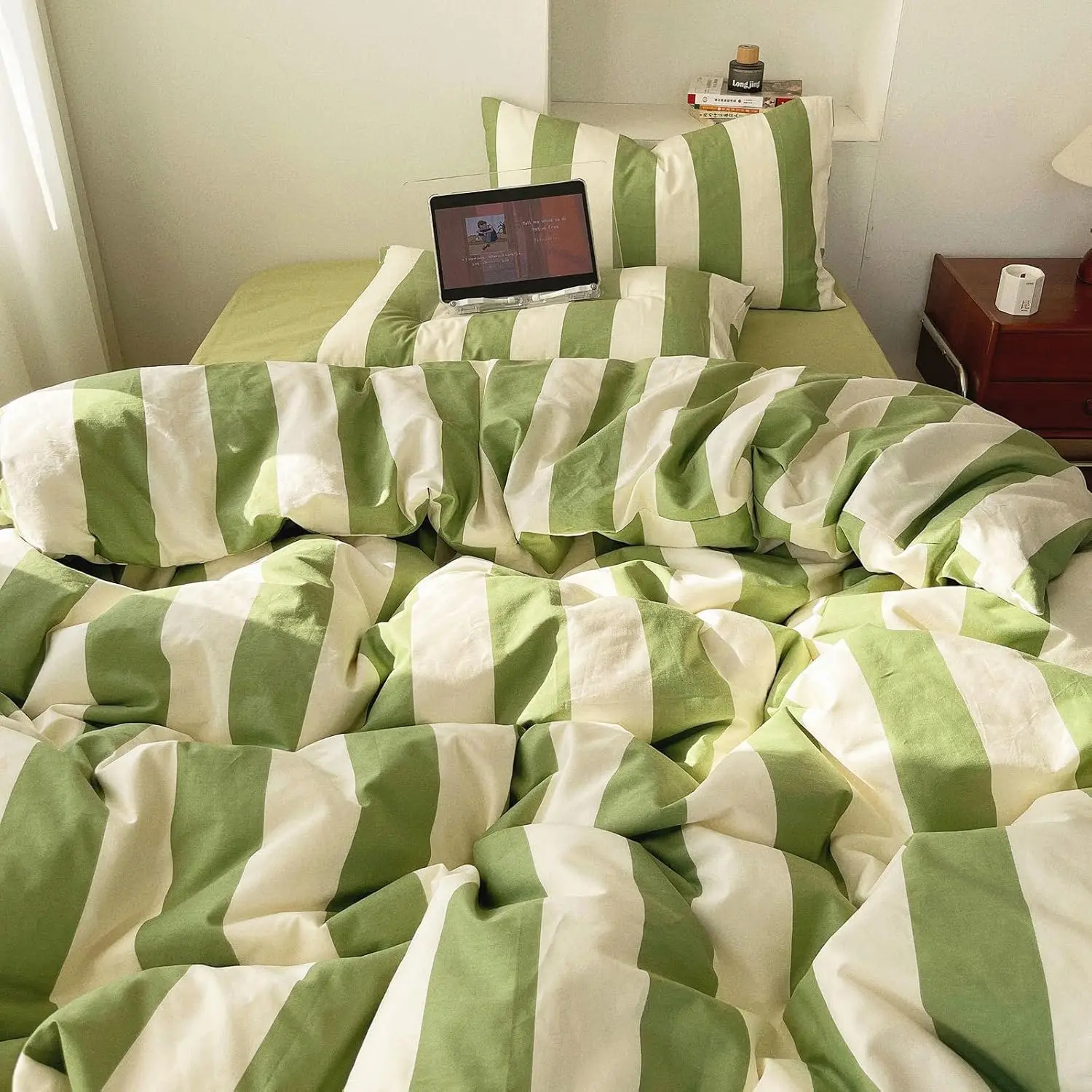 3 Pieces Queen Size Striped Duvet Cover Set, 100% Washed Microfiber Sage Green White Stripes Printed Comforter Cover, Soft Breathable Farmhouse Striped Bedding Set 3 Pieces Queen Size Striped Duvet Cover Set, 100% Washed Microfiber Sage Green White Stripes Printed Comforter Cover, Soft Breathable Farmhouse Striped Bedding Set
