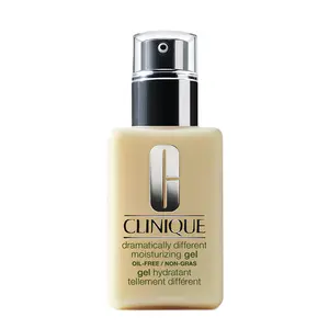Clinique Dramatically Different Moisturizing Gel With Pump for Combination Oily to Oily Skin, 4.2 Ounce