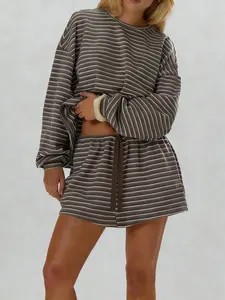 Women's Striped Long Sleeve Top & Elastic Waist Front Pocket Shorts Set, Comfortable Casual Clubwear Christmas Elegant, Womenswear
