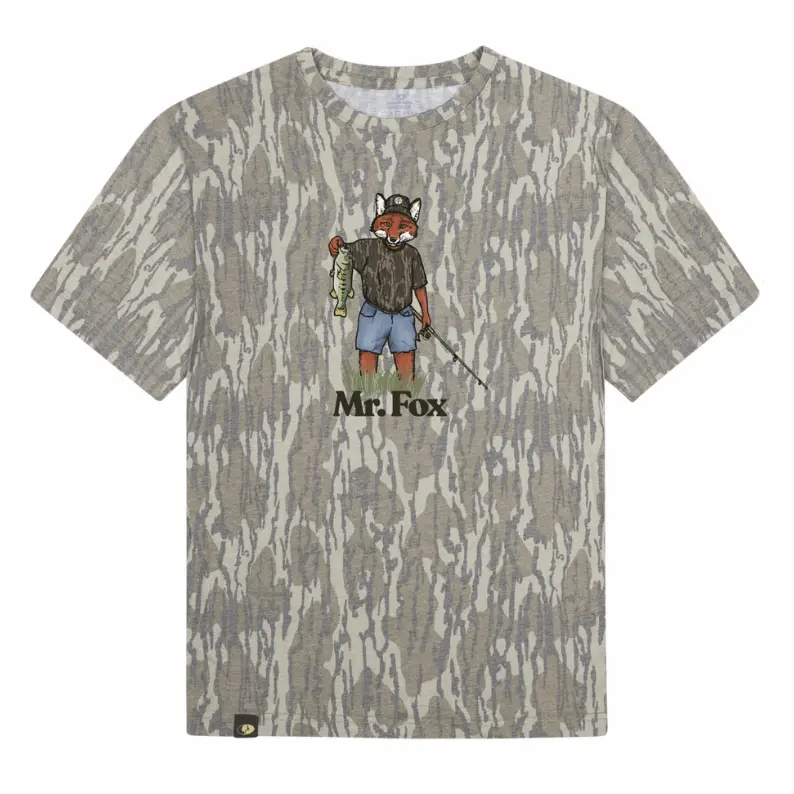 Mr. Fox Camo Graphic T-Shirt – Vintage Outdoor Wildlife Tee Featuring Turkey Deer Bass Fish Duck and Gator Inspired Artwork Casual Streetwear Shirt