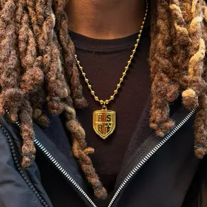 (GOLD) BS8 Chain with shield pendant