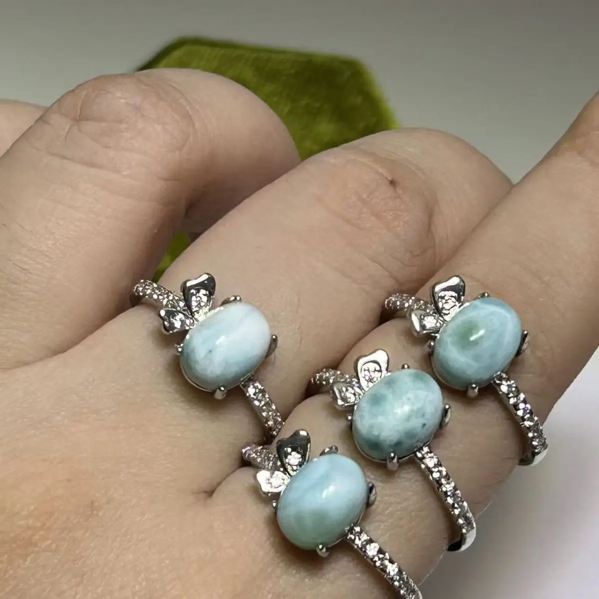 Craft Adjustable Butterfly Band Larimar Ring, Ice Transparent Oval Larimar Stone With Shining Crystal Flash, High-End Natural Blue Pectolite Gem Ring For Ladies Daily Party Feng Shui Decor