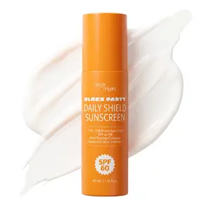 SoloVegan SPF 60 Broad Spectrum UVA/UVB Face Sunscreen - Lightweight Daily Facial Sunscreen with Peptides, Vitamin C, Hyaluronic Acid, Hydrating, Non-Greasy Vegan Skincare (40ml), Hydrate