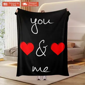 Valentine'S Day Heart Blanket, Lightweight Ultra-Soft Flannel Throw, Perfect for a Girlfriend Sweetheart, Gentle And Cozy Plush Blanket in Pink And Red, Suitable for Sofa And Bed, Home And Office Decor2026