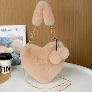 Women's Adjustable Furry Heart-Shaped Faux Fur Crossbody Bag, Cute Fluffy Soft Lightweight Y2K Coquette Mini Handbag, Ideal for Valentine's Day Date Night
