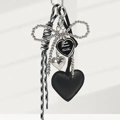 Women's Elegant Heart Shaped Keychain, Fashionable Bow Charm Metal Keychain for Handbags & Wallets, Car Keys & Key Pendants, Unique Gifts for Fashion Enthusiasts, Key Accessories