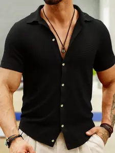 A men's short-sleeved turtleneck shirt with a fashionable design, a versatile casual style for men, a knitted short-sleeved T-shirt, suitable for comfortable vacation wear, a fresh, fashionable, and casual top, Menswear, Fitted, Plain, Collared