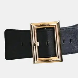 Women's Elastic Belt Corset with Chain Accent for Fashionable Look