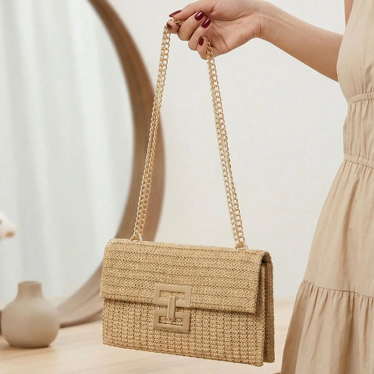 Chic Woven Flap Shoulder Bag for Women, Casual Polyester Crossbody Purse with Turn-Lock, Small Evening Clutch, Holiday, Brunch Dates, Messenger Bag, Metal, Woven Chain Clutch Bag